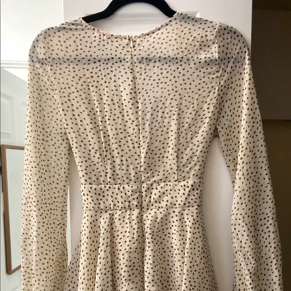 On rotation playsuit in cream - Picture 9 of 10